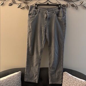 Faherty Stretch Terry 5-Pocket Straight Leg Jeans in Slate